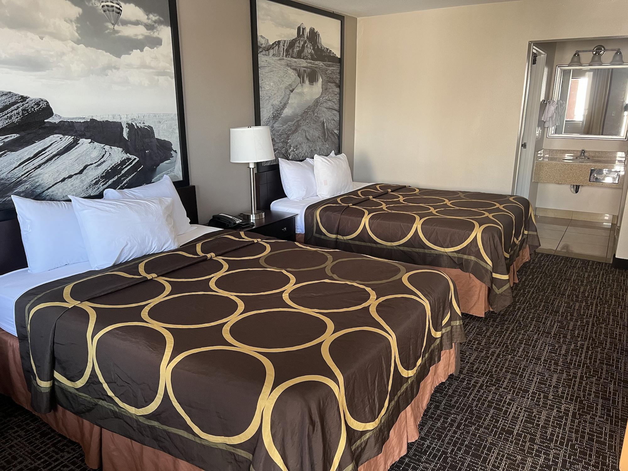 Super 8 By Wyndham Tucson/Grant Road Area Az Hotel Exterior photo